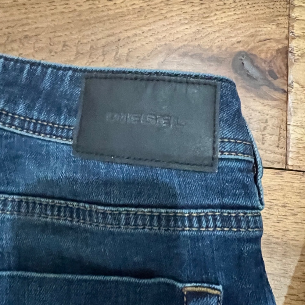 Deisel Jeans - Picture 3 of 4